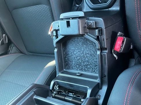 Used 2021 Jeep Gladiator Rubicon image 36