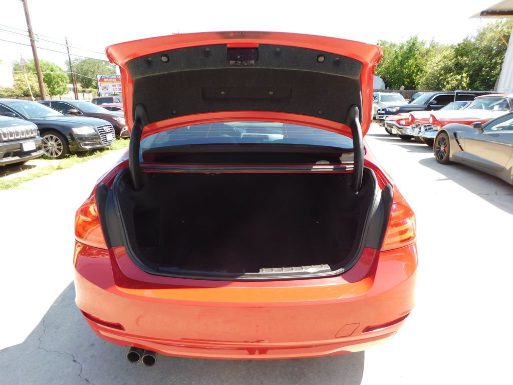 Used 2012 BMW 328i Sedan RWD image 15