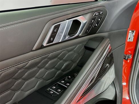 Used 2025 BMW X6 M Competition w/ Executive Package image 18