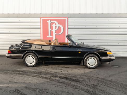 Used 1988 Saab 900 Turbo image 19