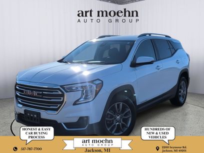 Used 2024 GMC Terrain SLT