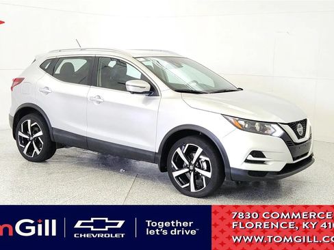 Used 2022 Nissan Rogue Sport SL AWD/4WD image 1