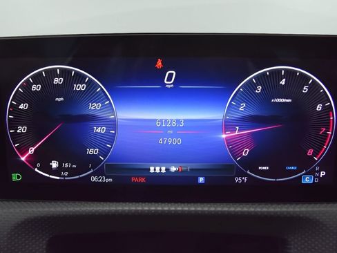 Used 2025 Mercedes-Benz CLA 250 image 22