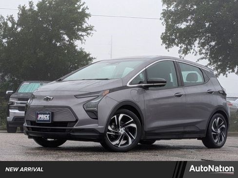 Used 2023 Chevrolet Bolt LT w/ Infotainment Package image 1