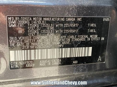 Used 2025 Toyota RAV4 LE AWD/4WD image 40