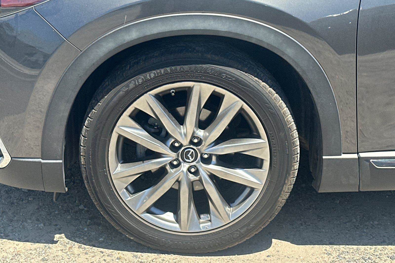Used 2018 MAZDA CX-9 Signature AWD/4WD image 4