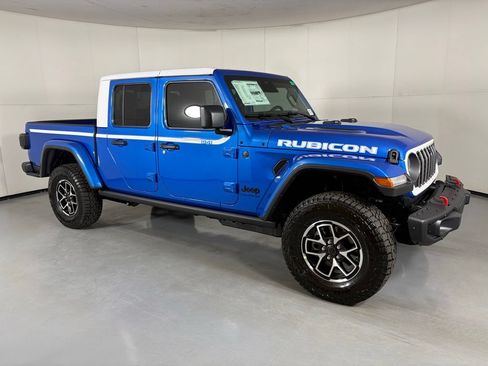 New 2026 Jeep Gladiator Rubicon AWD/4WD image 9