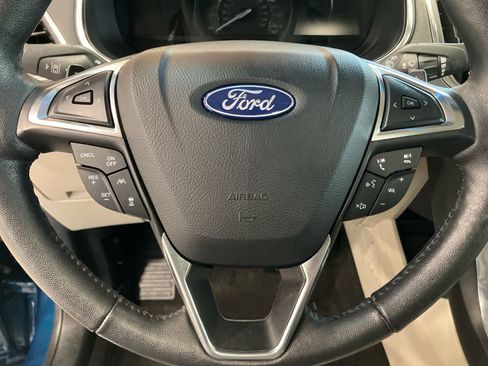 Used 2020 Ford Edge Titanium w/ Equipment Group 301A image 18