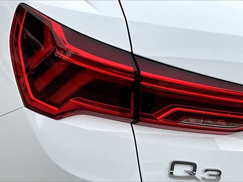 New 2025 Audi Q3 2.0T Premium Plus w/ Premium Plus Package image 14