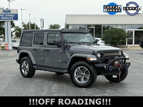 Used 2021 Jeep Wrangler Unlimited Sahara w/ Uconnect 4C Nav & Sound Group image 2