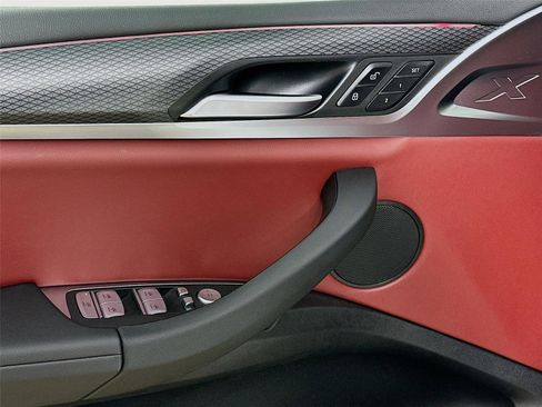 Used 2023 BMW X3 xDrive30i w/ M Sport Package image 18