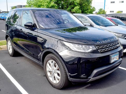 Used 2020 Land Rover Discovery SE AWD/4WD image 14