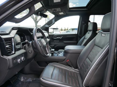 Used 2024 GMC Sierra 1500 AT4X AWD/4WD image 9