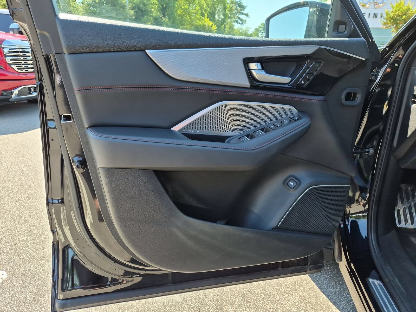 Used 2022 Acura MDX A-Spec AWD/4WD image 12