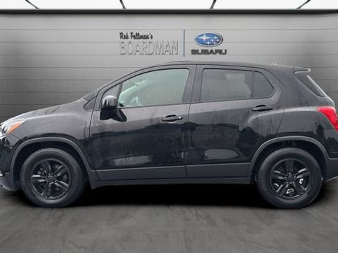 Used 2020 Chevrolet Trax LS w/ Tint and Cruise Package FWD image 9