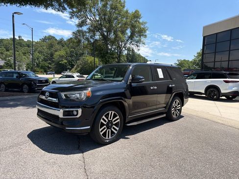 Used 2017 Toyota 4Runner Limited RWD image 5
