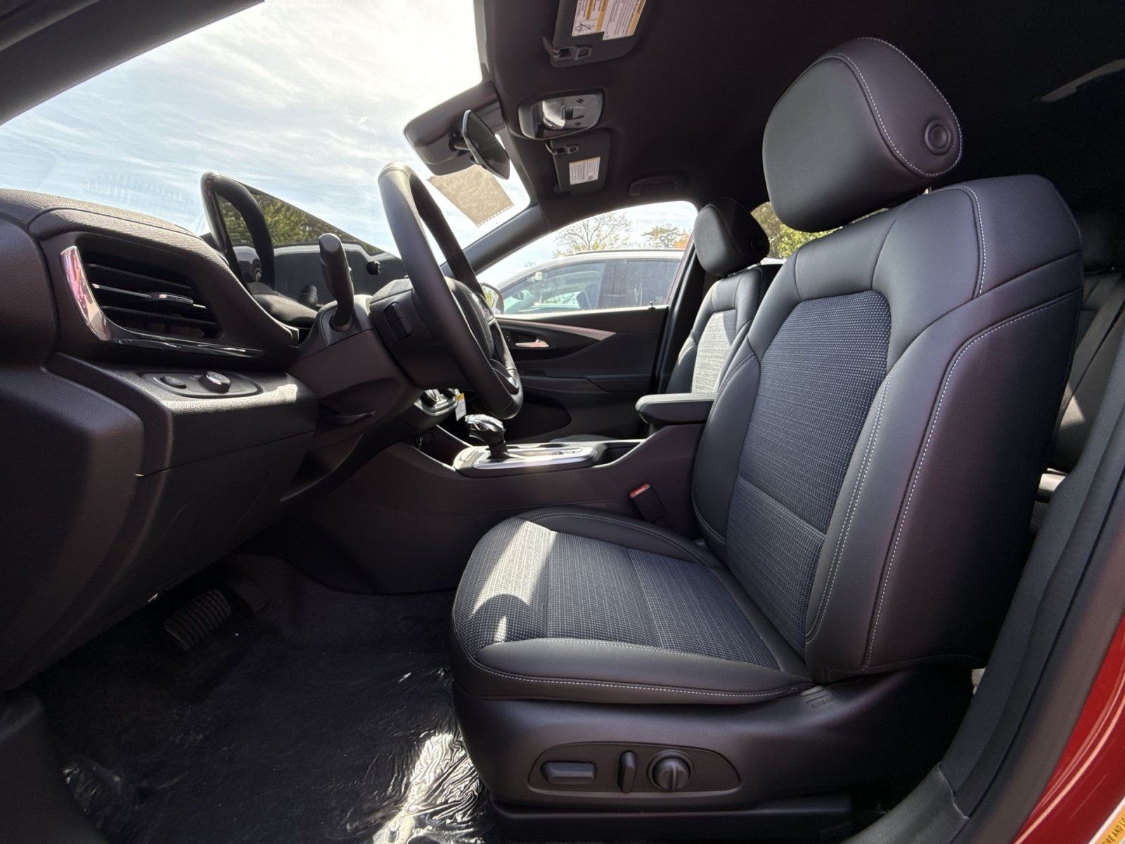 New 2026 Buick Envista Sport Touring w/ Convenience I Package FWD image 13