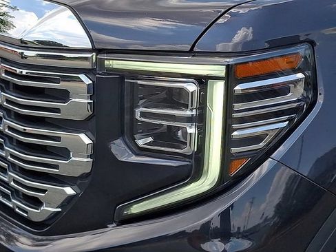 Used 2024 GMC Sierra 1500 Denali w/ Technology Package AWD/4WD image 30