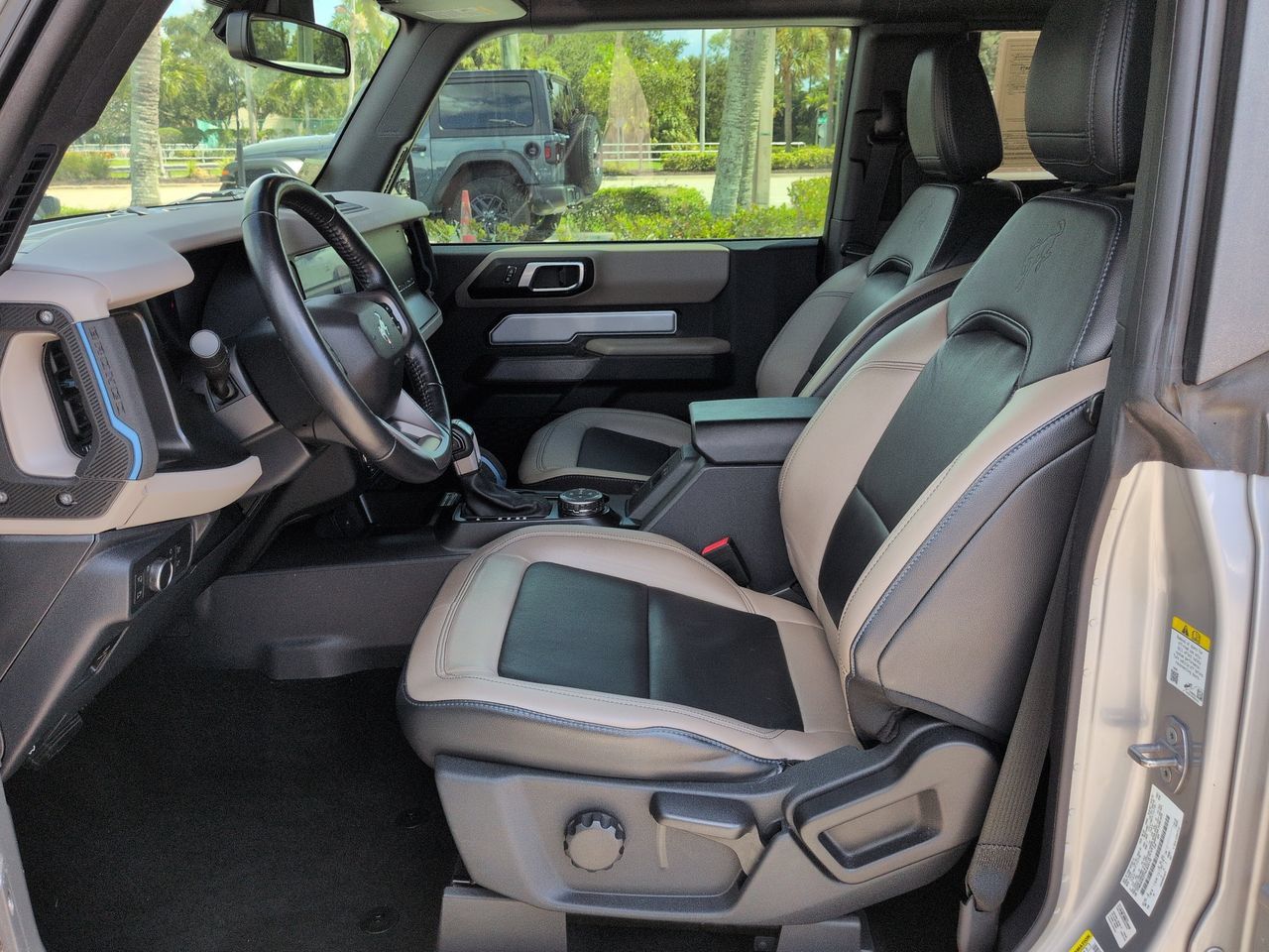 Used 2022 Ford Bronco Wildtrak AWD/4WD image 16
