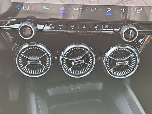 New 2026 Chevrolet Blazer EV LT image 14