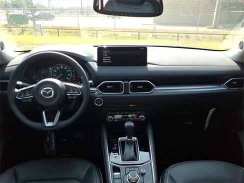 New 2025 MAZDA CX-5 AWD 2.5 S w/ Premium Plus Pkg image 5