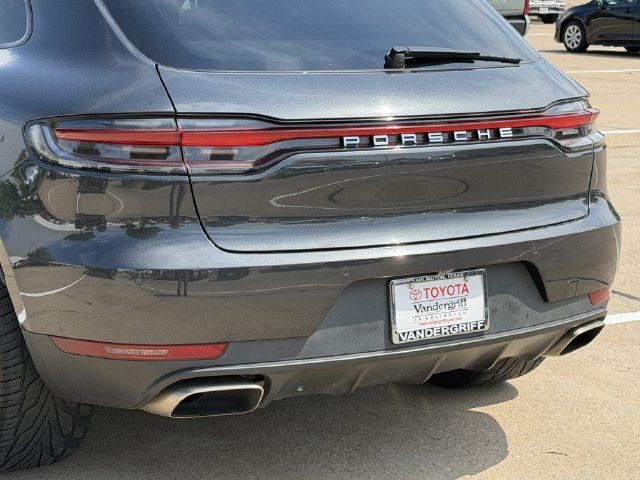 Used 2020 Porsche Macan AWD/4WD image 6