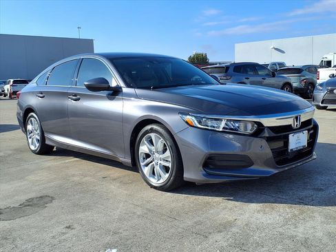 Certified 2020 Honda Accord LX image 2