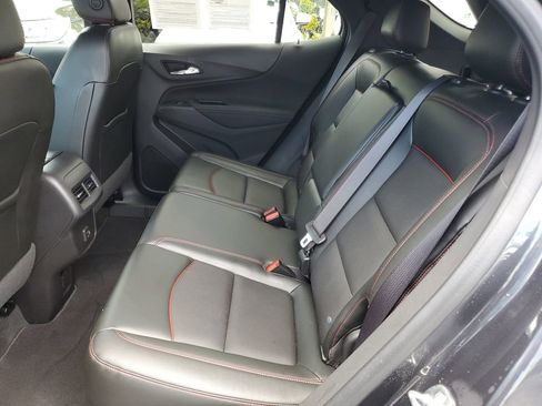 Used 2022 Chevrolet Equinox RS w/ RS Leather Package image 11