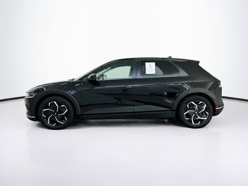 Used 2024 Hyundai Ioniq 5 SEL AWD/4WD image 4