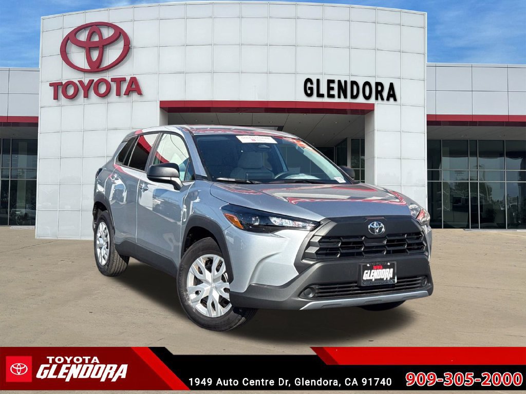 Certified 2026 Toyota Corolla Cross L FWD image 2