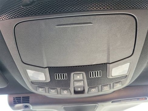 Used 2022 Lincoln Nautilus Reserve image 31