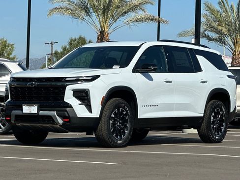 New 2026 Chevrolet Traverse Z71 image 8