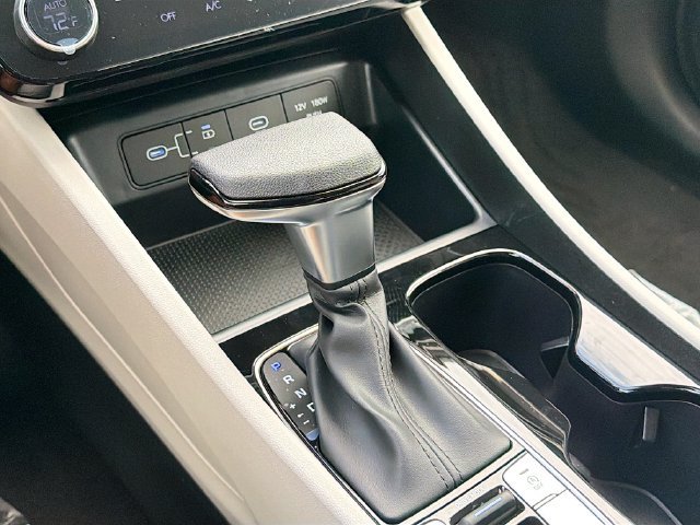 New 2026 Hyundai Tucson SEL Plus FWD image 16