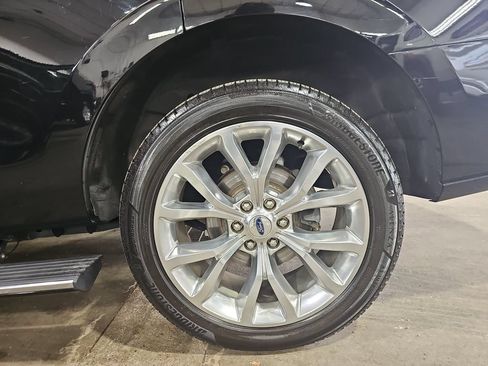 Used 2019 Ford Expedition Platinum AWD/4WD image 40