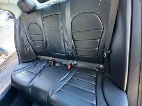 Used 2015 Mercedes-Benz C 300 4MATIC Sedan image 21