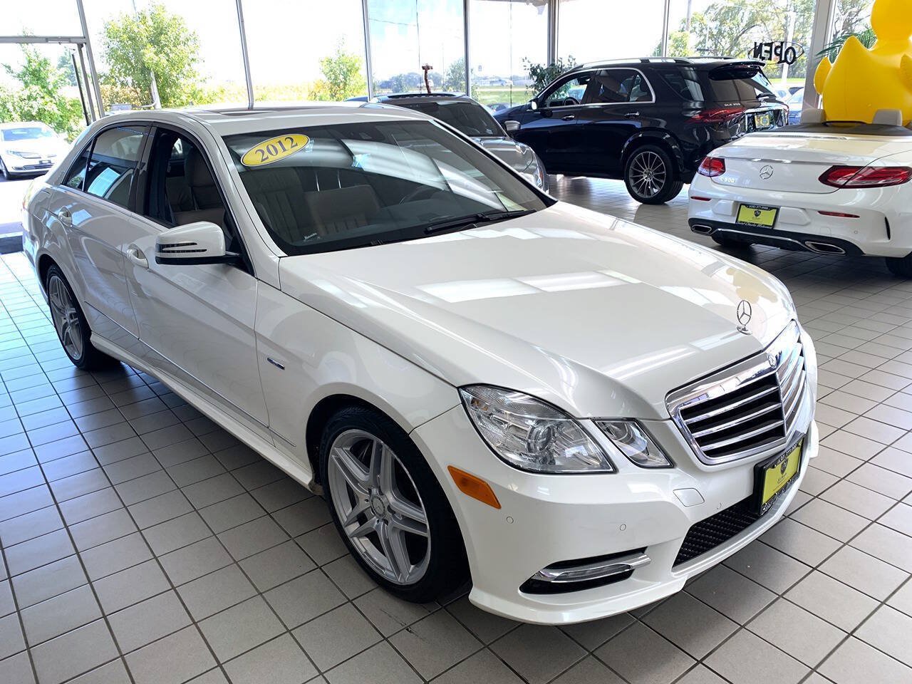 Used 2012 Mercedes-Benz E 550 4MATIC Sedan image 5