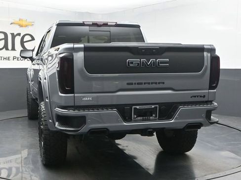 Used 2023 GMC Sierra 1500 AT4 w/ Technology Package AWD/4WD image 33
