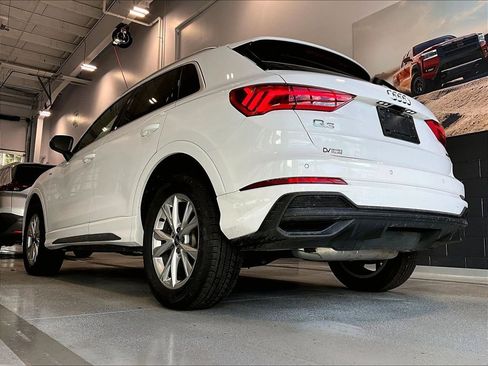 Used 2024 Audi Q3 2.0T Premium Plus w/ Premium Plus Package image 6