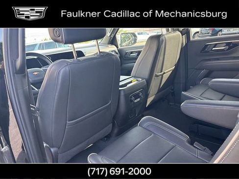 Used 2025 Chevrolet Tahoe Premier AWD/4WD image 12