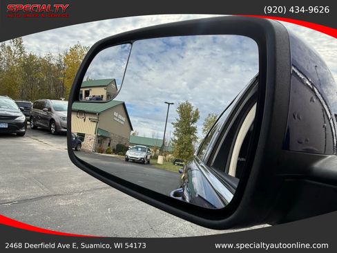 Used 2015 Ford Edge SEL w/ Cargo Accessory Package image 11