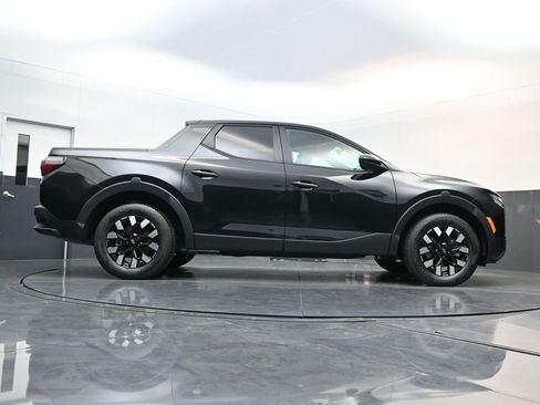 Certified 2025 Hyundai Santa Cruz SE image 22