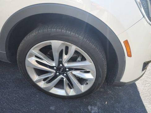 Used 2016 Lincoln MKX Reserve w/ Climate Package AWD/4WD image 5