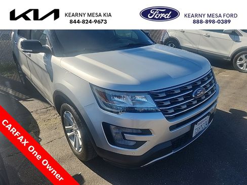 Used 2016 Ford Explorer XLT w/ Equipment Group 202A image 1
