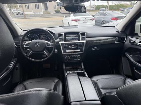 Used 2015 Mercedes-Benz ML 350 4MATIC image 24