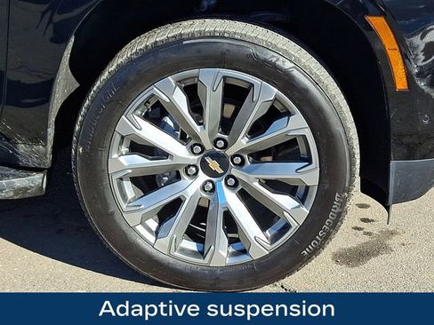 Used 2025 Chevrolet Tahoe High Country image 12