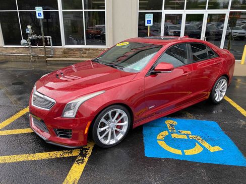 Used 2016 Cadillac ATS V w/ Luxury Package RWD image 2
