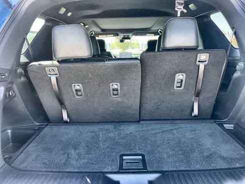 Certified 2025 Honda Pilot TrailSport image 21