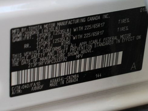 Used 2023 Toyota RAV4 XLE image 48