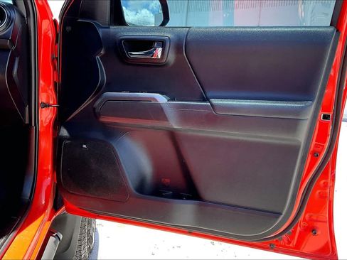 Used 2023 Toyota Tacoma TRD Pro AWD/4WD image 28