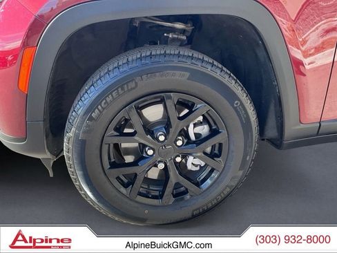 Used 2024 Jeep Grand Cherokee L Altitude image 14